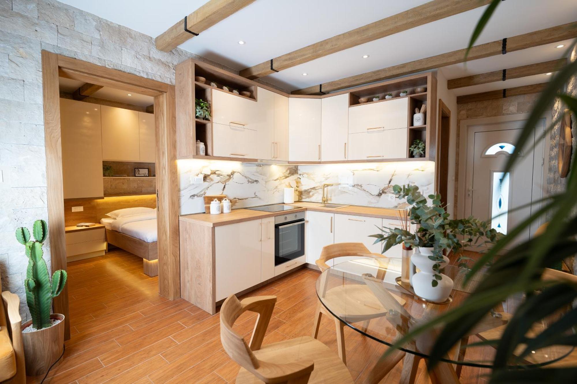 42° North Apartments Tivat Extérieur photo