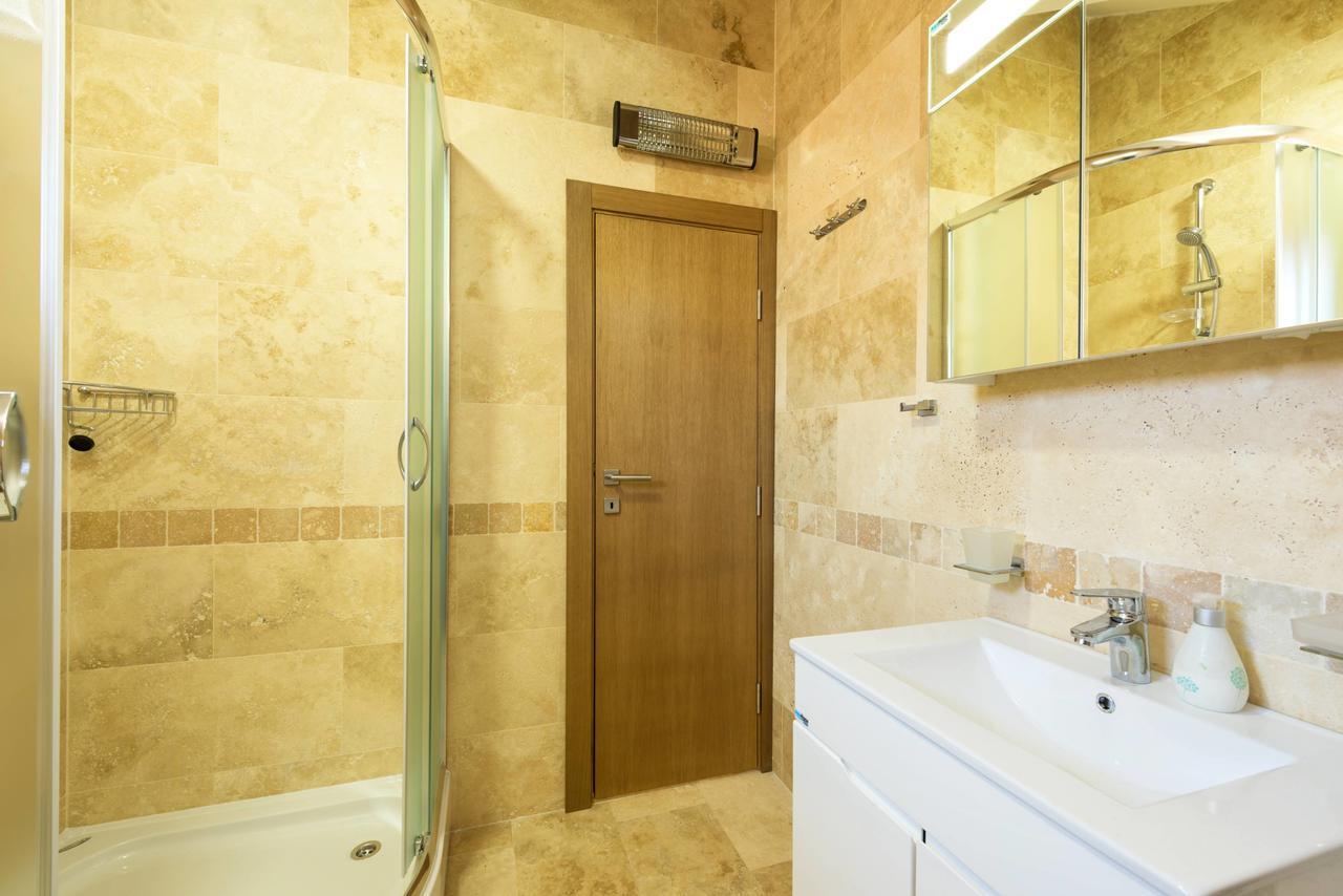 42° North Apartments Tivat Extérieur photo